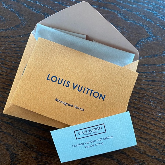 Louis Vuitton bag with magnetic box - Picture 7 of 7